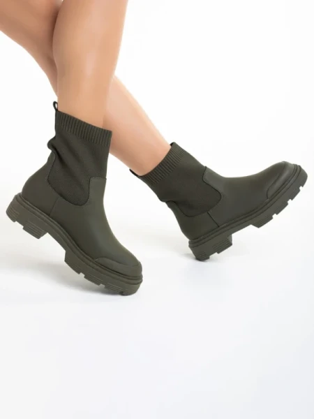 Chiara ökológiai bőrből és textil anyagból készült zöld  női bokacsizma