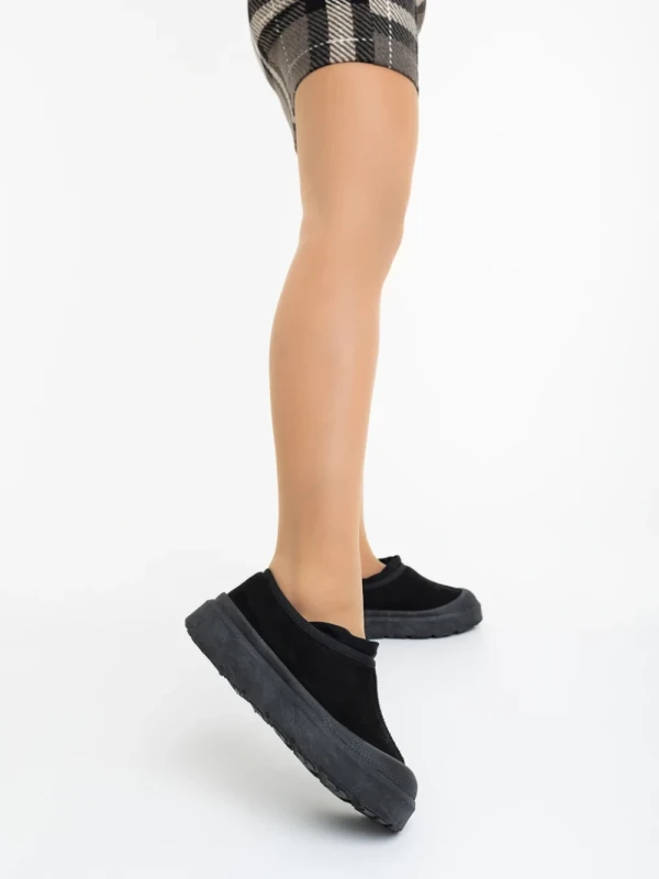 Devalia fekete női csizma textil anyagból