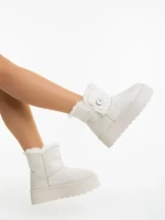 Andara világos bézs női csizma textil anyagból