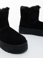 Andara fekete női csizma textil anyagból