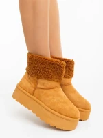 Deraza tevebarna női csizma textil anyagból