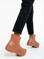 Apolena sötét bézs női gumicsizma