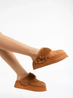 Lyzbeth tevebarna női papucs textil anyagból