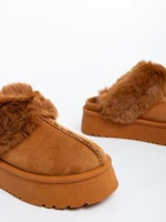 Lyzbeth tevebarna női papucs textil anyagból