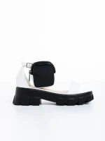 Elantra fehér női szandál, műbőrből készült