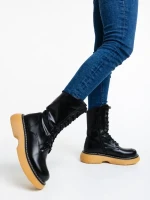 Ailsa fekete női csizma ökológiai bőrből