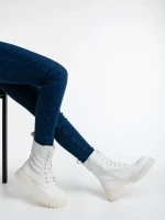 Maryse fehér női bakancs ökológiai bőrből