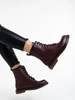 Tierra gránátszínű női bakancs lakkozott ökológiai bőrből