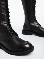 Nafiset bronz női csizma ökológiai bőrből