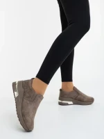 Zaruka barna női sportcipő textil anyagból