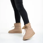 Anselma bézs női csizma, textil anyagból készült