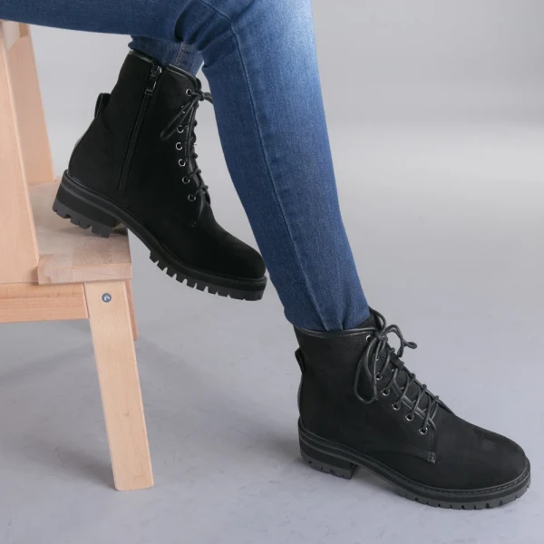 Nose fekete női bokacsizma