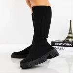 Desmi fekete női csizma textil anyagból