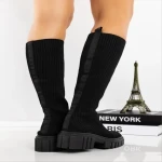 Desmi fekete női csizma textil anyagból