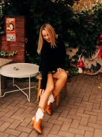 Nimera tevebarna és bézs női csizma ökológiai bőrből