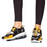 Fekete női sportcipő műbőrből és szövetből Tursa