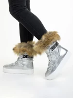 Rosalba ezüst női csizma, textil anyagból készült