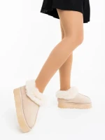 Astria világos bézs női papucs textil anyagból