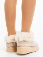 Astria világos bézs női papucs textil anyagból