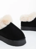 Astria fekete női papucs textil anyagból