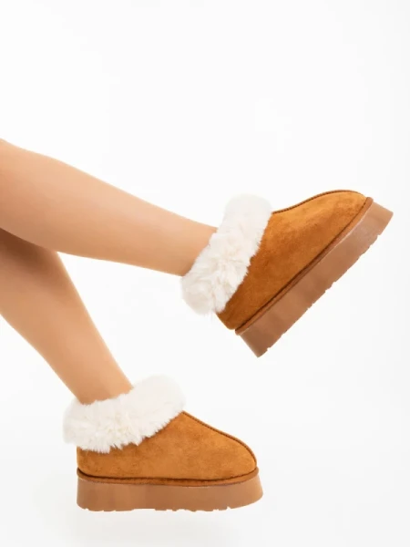 Astria tevebarna női papucs textil anyagból