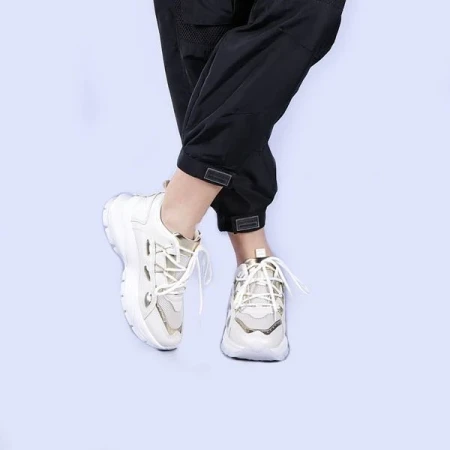 Lolita bézs női sportcipő