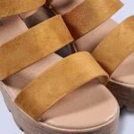 Nicola tevebarna női szandál