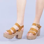 Nicola tevebarna női szandál