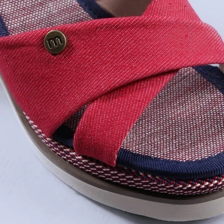 Irina piros női szandál