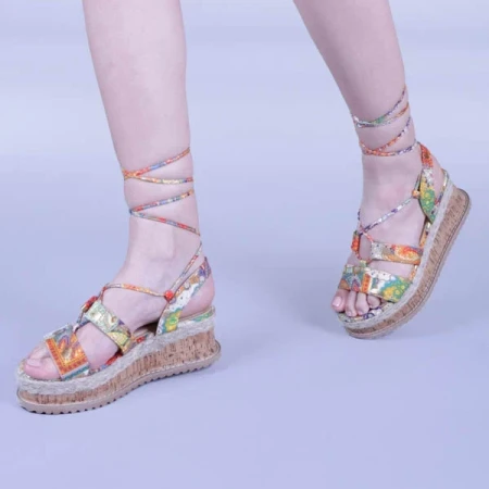 Afina narancssárga virágos női szandál