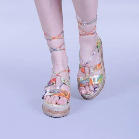 Afina narancssárga virágos női szandál