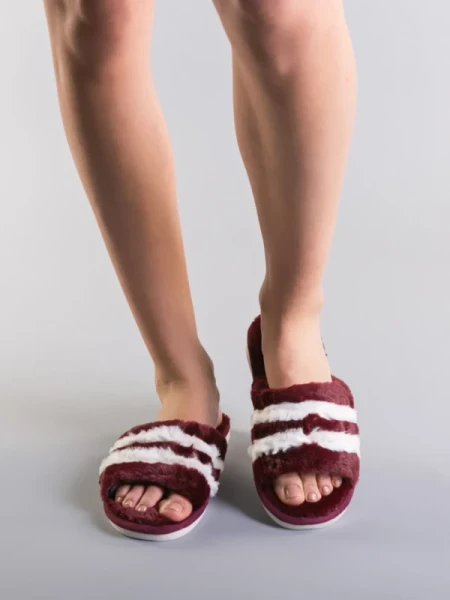 Miva bordó női papucs