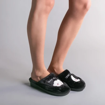 Sofa fekete női papucs