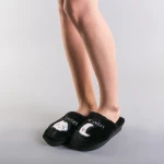 Sofa fekete női papucs