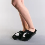 Sofa fekete női papucs