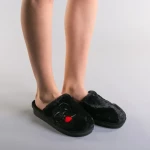 Cony fekete női papucs