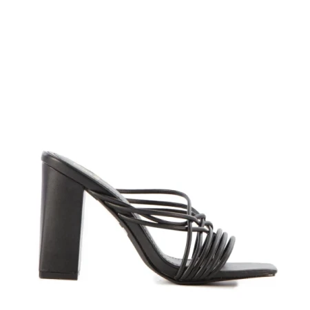 Stora fekete női papucs