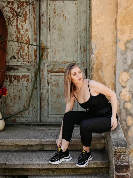 Hetty fekete női sportcipő