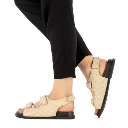 Alfa bézs női szandál