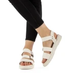 Peny fehér női szandál