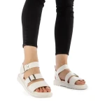 Peny fehér női szandál