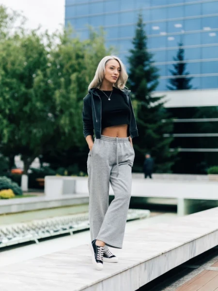 Yalla fekete női tornacipő