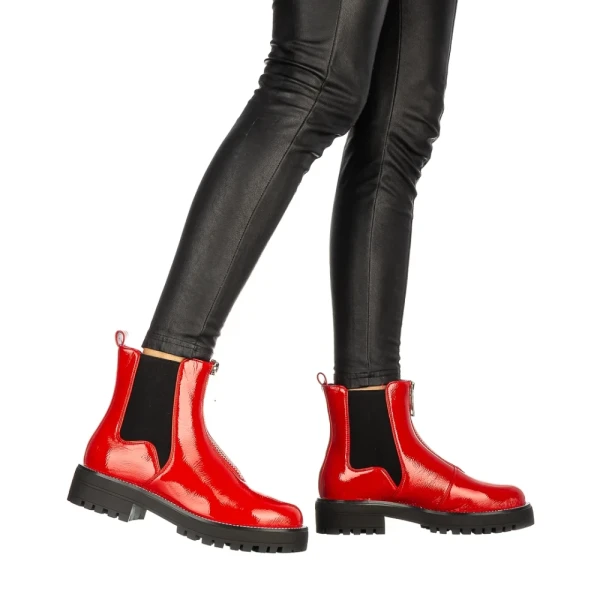 Stona bézs női bakancs