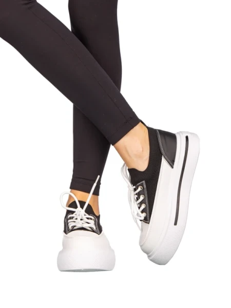 Serusa fekete női tornacipő