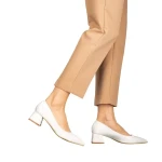 Nadyna fehér női cipő