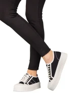 Tranta női fekete textil tórnacipő