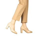 Crenta női barackszinű cipő műbőrből