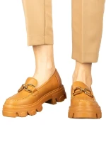 Mantiq női camel mokaszin műbőrből