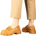 Mantiq női camel mokaszin műbőrből