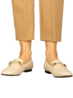 Namari női bézs mokaszin műbőrből